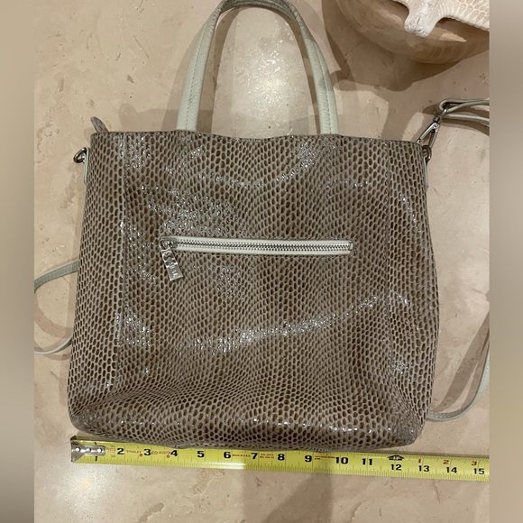 Sorial White and beige mini tote purse with strap - Picture 9 of 10